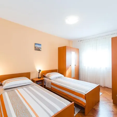 Holiday Romarie Ferienhaus *
