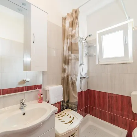 Ferienhaus Holiday Romarie